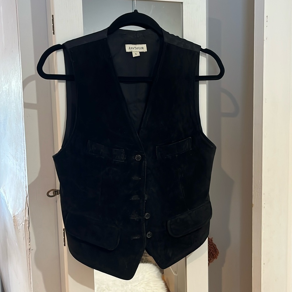 Vintage Ann Taylor black suede vest size small